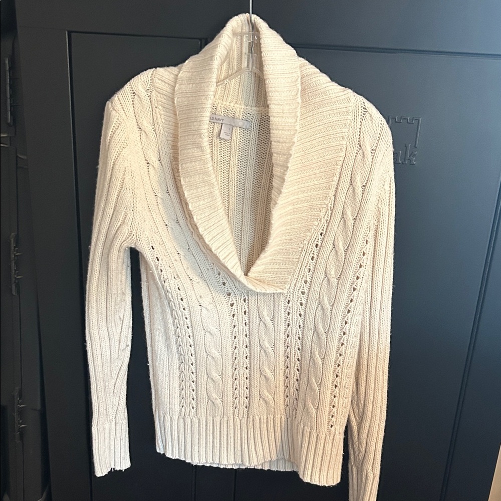 Old Navy Women’s Cream Cowl Neck Sweater Large Fisherman Preppy Christmas